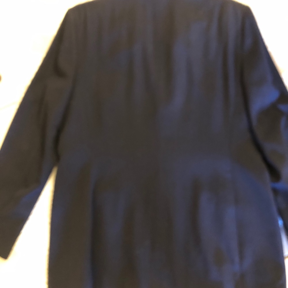 Austin Reed Navy Blazer. - Picture 4 of 6
